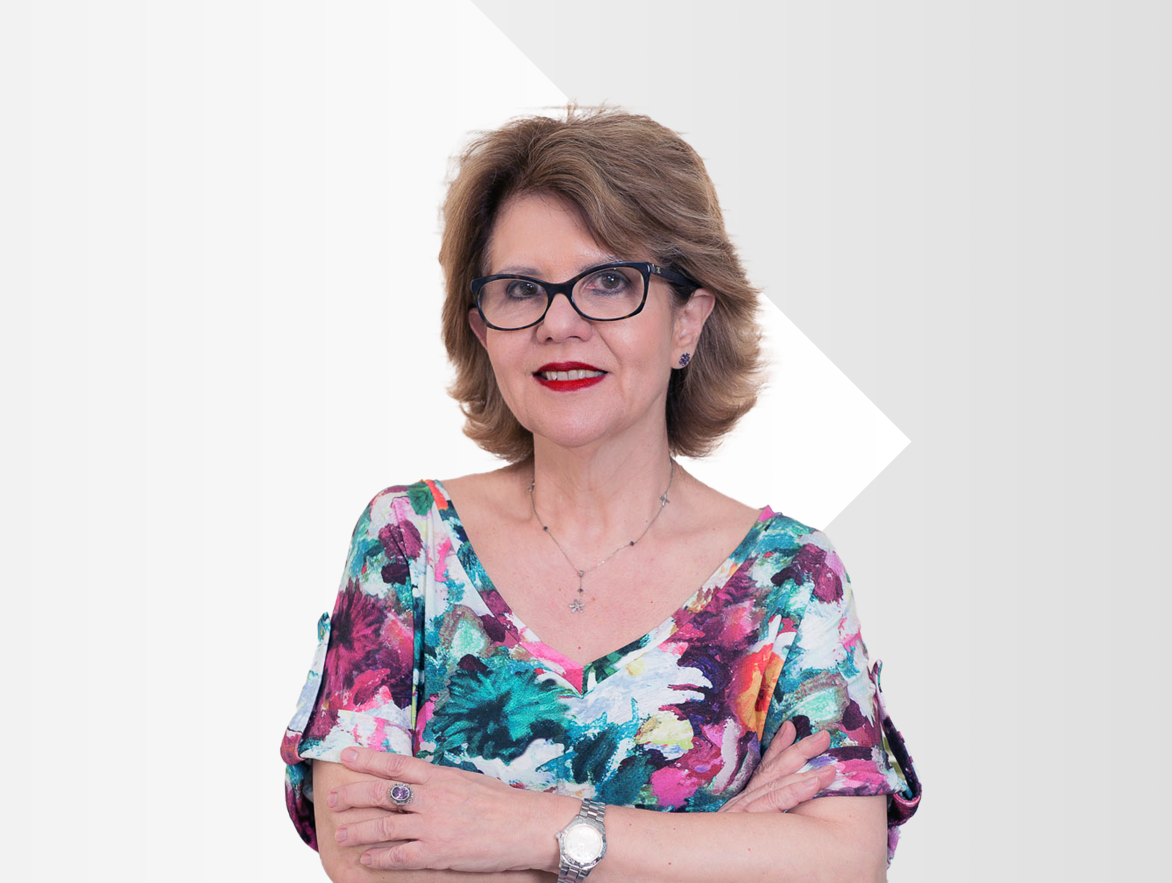 Headshot of Irene Azevedo for Managing Director for LATAM 